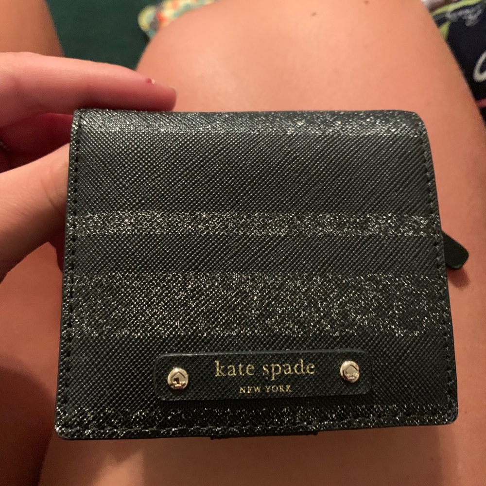 Kate spade mini wallet